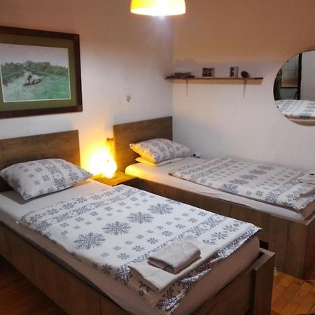 Two Babies Hotel Mostar Exterior foto